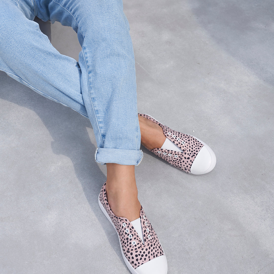 Lulu - Blush Cheetah holster Australia