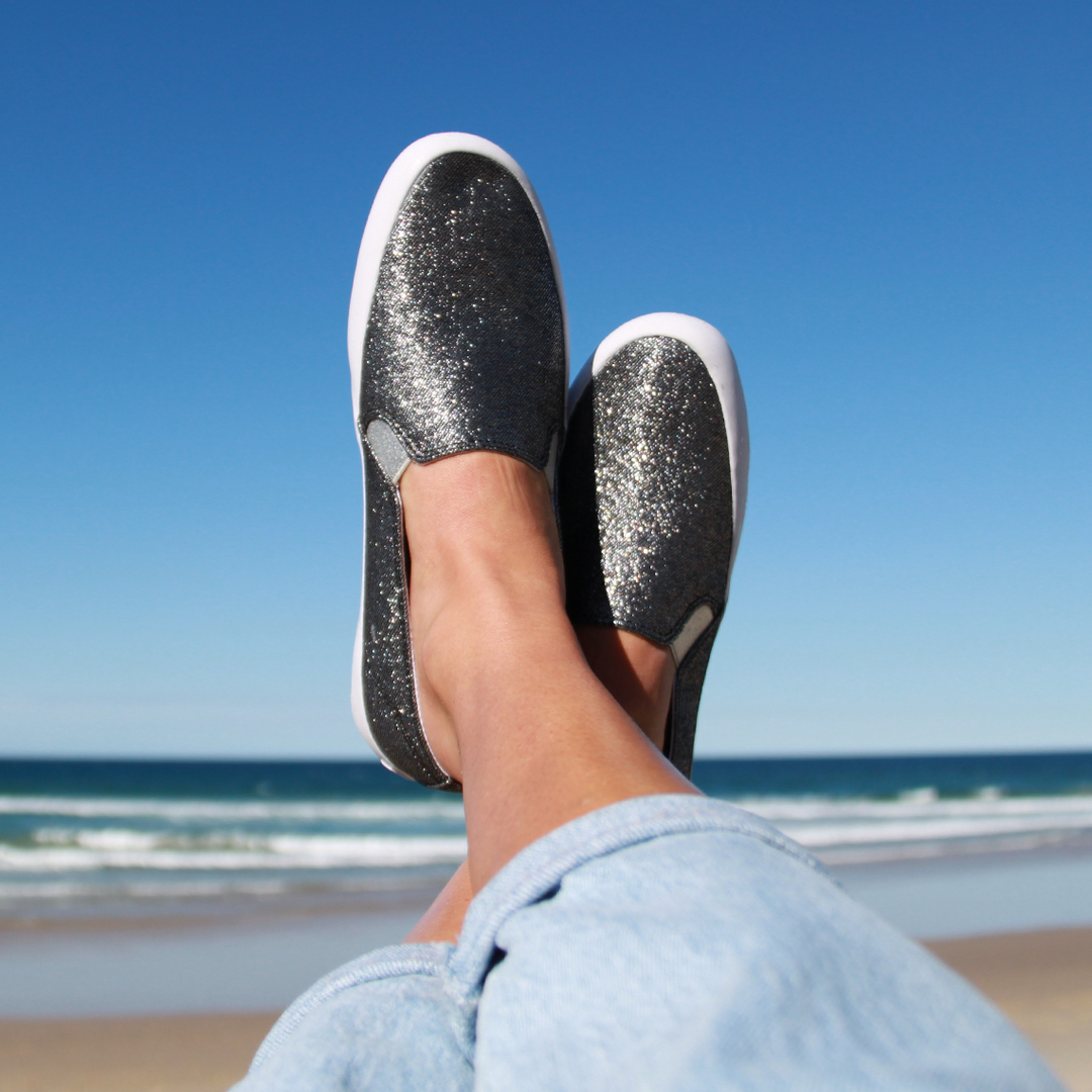 Lala - Black holster Australia