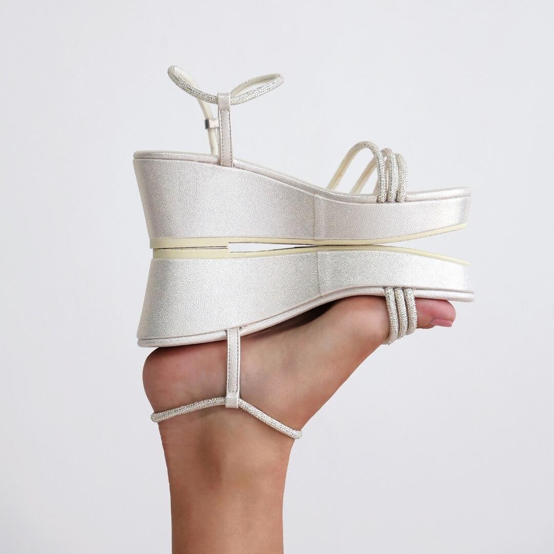 Revel Wedge - Light Gold