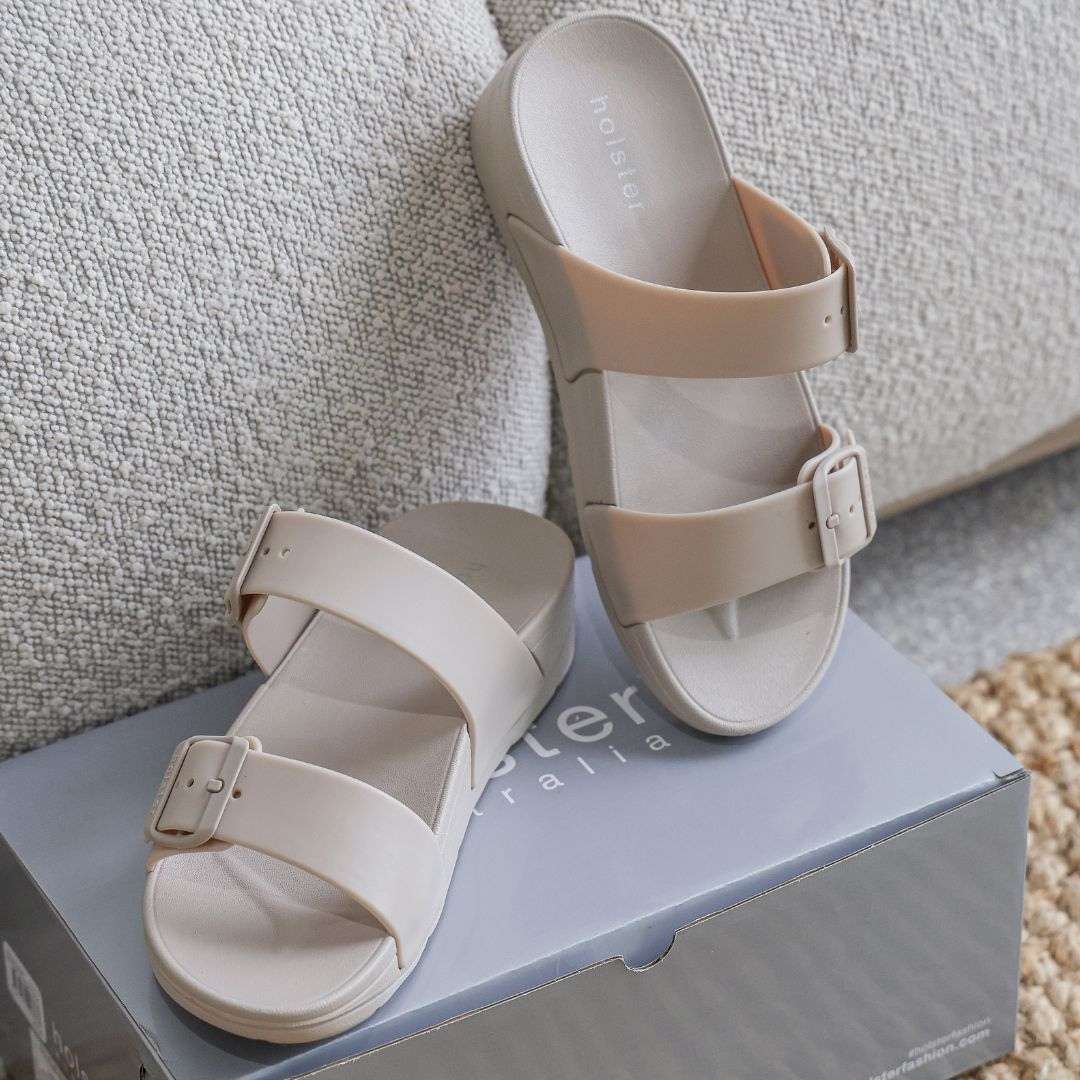 Skyhigh Wedge - Sand