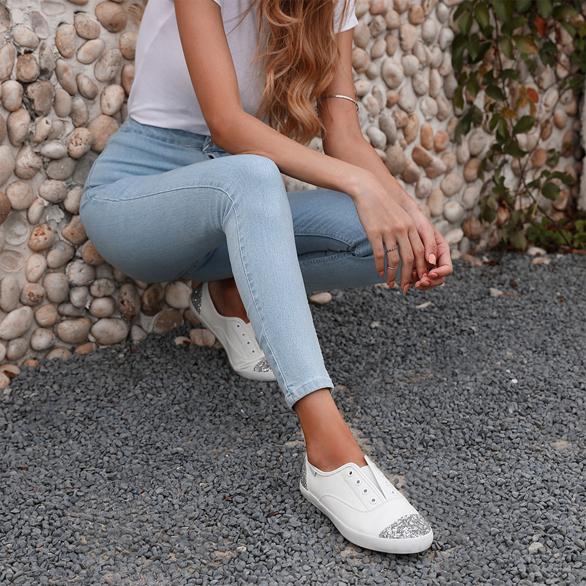 Oracle - White holster Australia